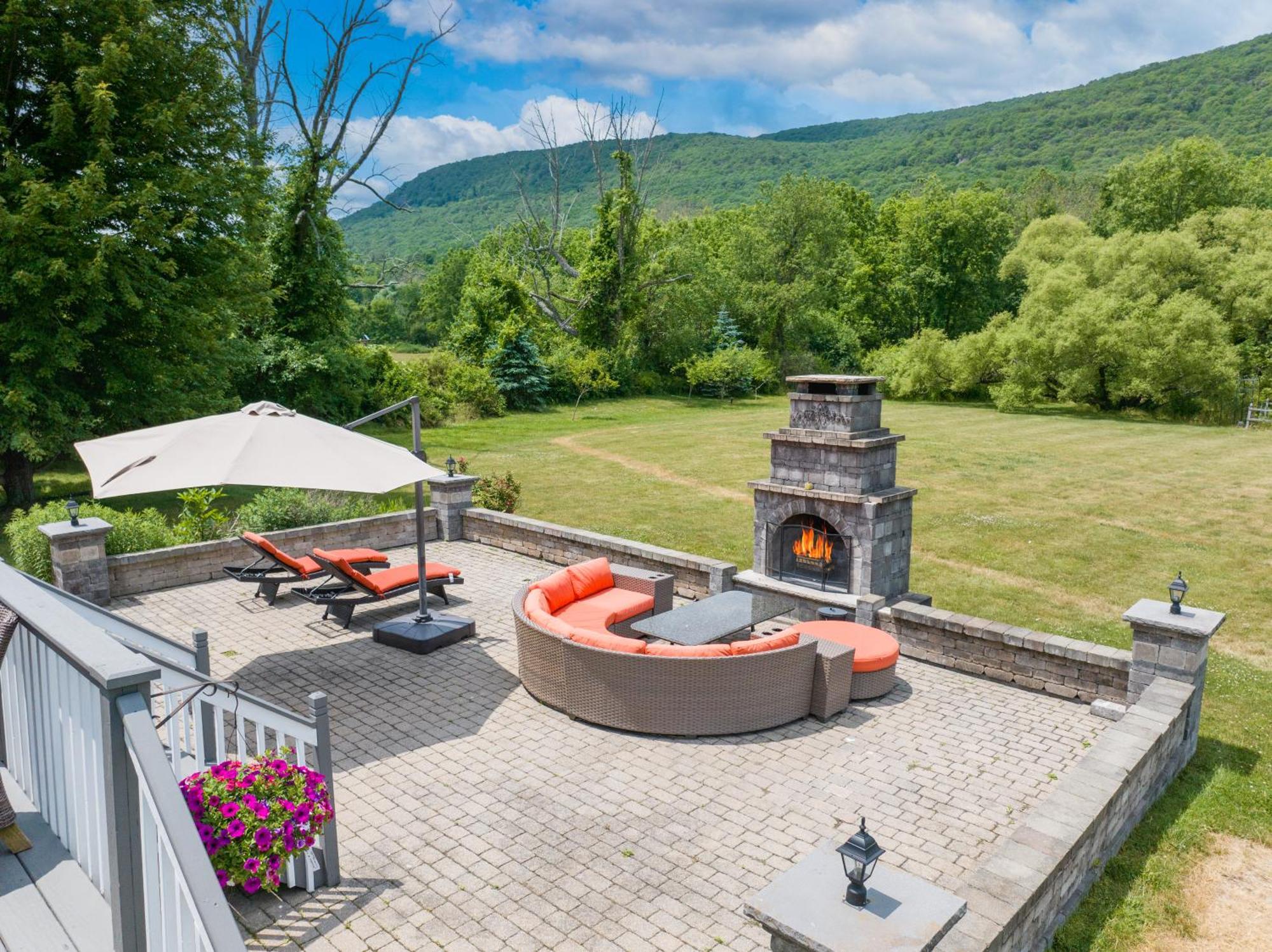 Malkita'S Mountain View Villa Woodbury  Exterior photo