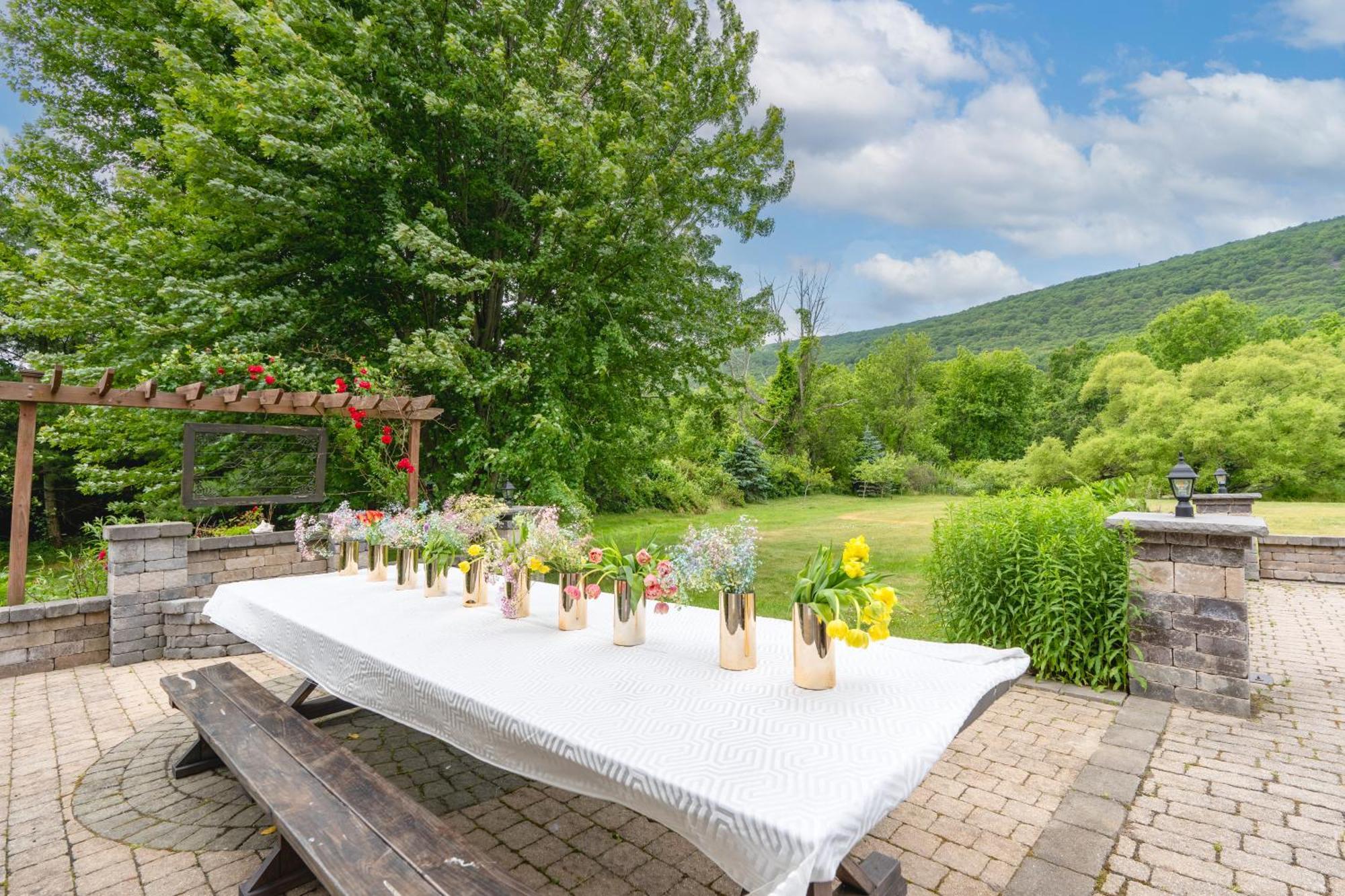 Malkita'S Mountain View Villa Woodbury  Exterior photo