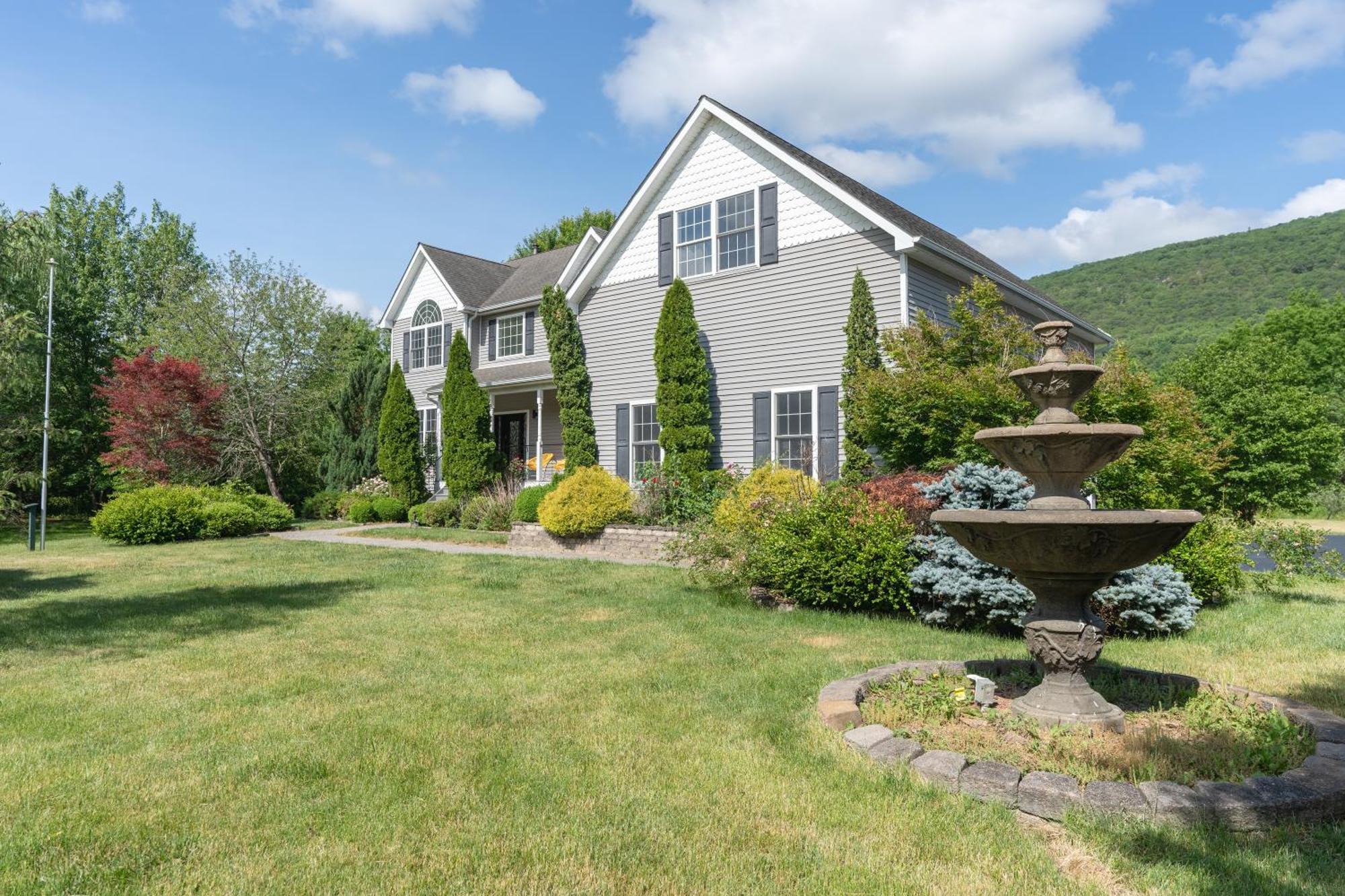 Malkita'S Mountain View Villa Woodbury  Exterior photo