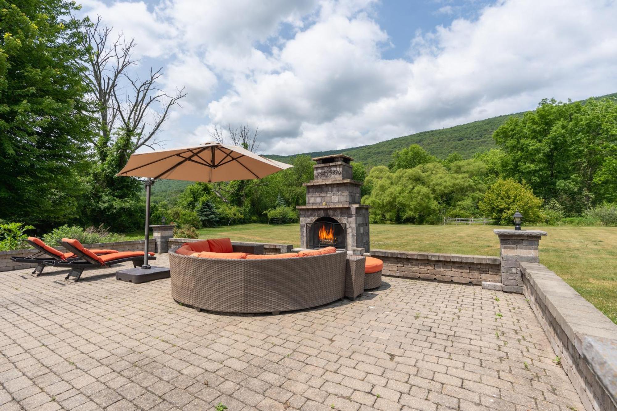 Malkita'S Mountain View Villa Woodbury  Exterior photo